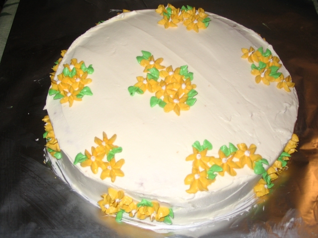 yellowflowercake.jpg